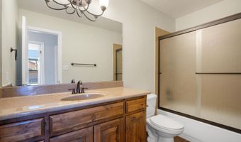 824 VISTA PATRON Dr, Bernalillo, NM 87004