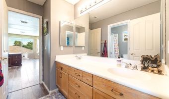 2766 Glen Port St, Las Vegas, NV 89135