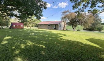 307 Meadow View Dr, Arthurdale, WV 26520