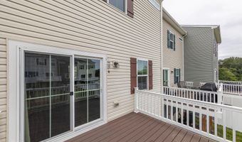 105 BAYHILL Ter, Lake Frederick, VA 22630