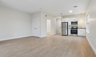 55 Steele Blvd 305, Berlin, CT 06037