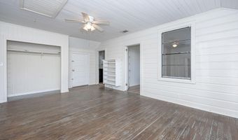 1275 Irish Hill Dr, Biloxi, MS 39530