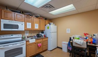 60 Peyton St, Barboursville, WV 25504
