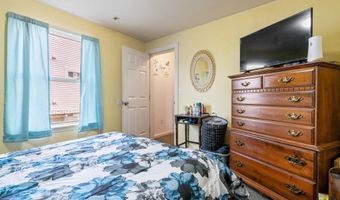 491 Middle St, Bath, ME 04530