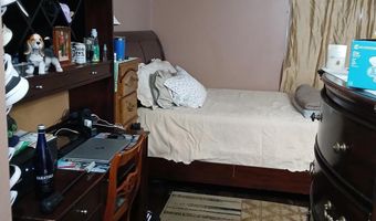 511 N ARMISTEAD St 303, Alexandria, VA 22312