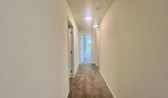173 Owen Shore Dr, Batesville, IN 47006