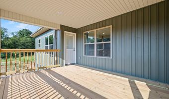421 Beavertail Rd, Ash Grove, MO 65604