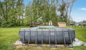 3130 Hill Dr, Adrian, MI 49221