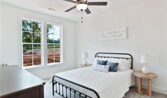 03106 BOTTLE Way, Auburn, AL 36830