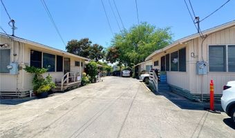 1039 Wong Ln, Honolulu, HI 96817