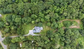 138 Litchfield Tpke, Bethany, CT 06524