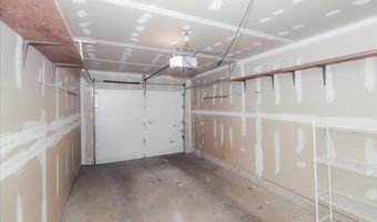 1611 W Partridge Ct 8, Arlington Heights, IL 60004