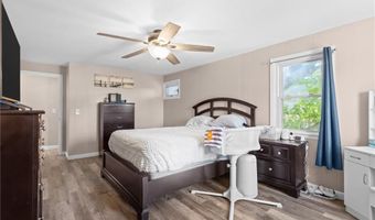 33 Belmont Ave, East Providence, RI 02914