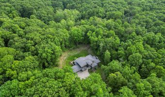 3867 Hawk Crest Rd, Ann Arbor, MI 48103