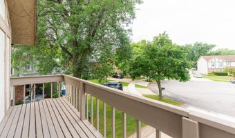 1205 N Scarlet Dr, Addison, IL 60101
