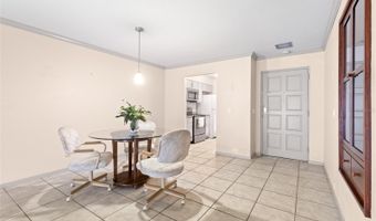 222 WINDMEADOWS St 222, Altamonte Springs, FL 32701