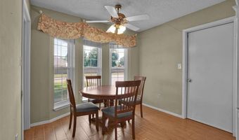 801 Cambridge Dr, Altus, OK 73521