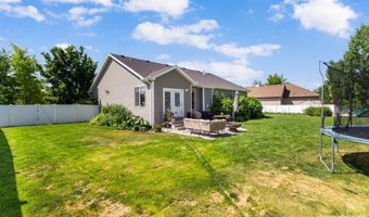 3809 E Windmill Dr, Ammon, ID 83406