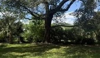 311 Ballentine St, Bay St. Louis, MS 39520