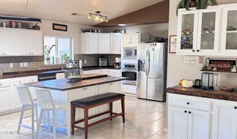 19549 E SCENIC LOOP Rd E, Black Canyon City, AZ 85324