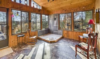 3851 Division St W, Backus, MN 56435