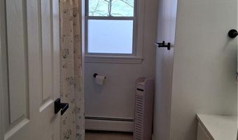 381 Old River Rd 3, Lincoln, RI 02838