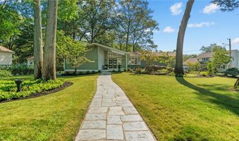 12 Kenmore Way, Lincoln, RI 02865