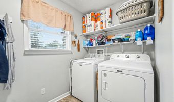 8 Ardmore Ave, Beaufort, SC 29907