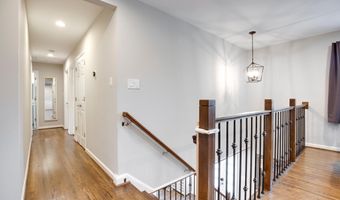 8217 CINDY Ln, Bethesda, MD 20817