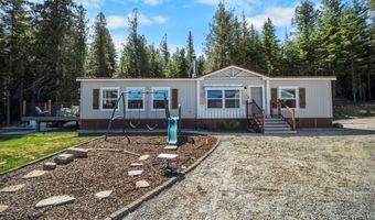 447 S Beaver Lake Rd, Athol, ID 83801