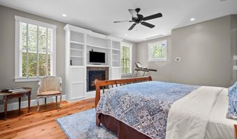106 Coosaw Club Dr, Beaufort, SC 29907