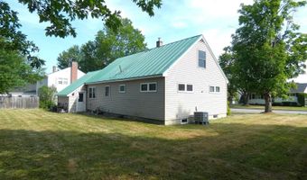 5 Mayflower Rd, Augusta, ME 04330