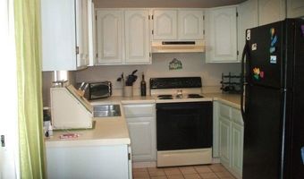 19 Castle Rock Dr D, Charlestown, RI 02813