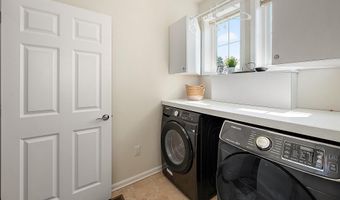 10001 FLOTILLA Ln, Berlin, MD 21811