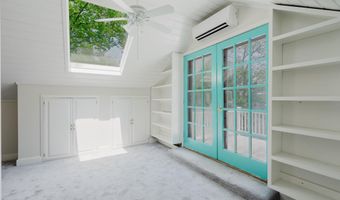 301 Compass Ave, Beachwood, NJ 08722