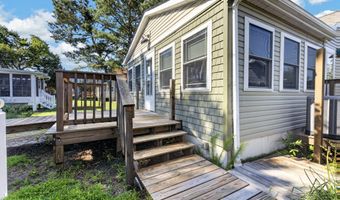 104 N BAY Dr, Dover, DE 19901