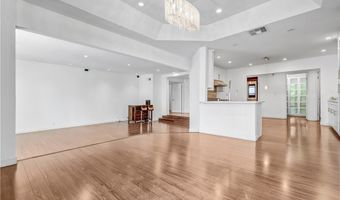 5333 Zelzah Ave 203, Encino, CA 91316
