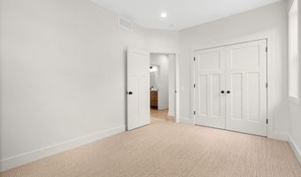 1765 Fairview Dr, Allegan, MI 49010