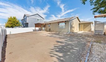 301 Linden Oaks Dr, Ault, CO 80610
