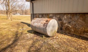 105 Couch St, Alton, MO 65606