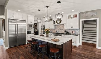 8275 Medlin Rd, Baxter, TN 38544