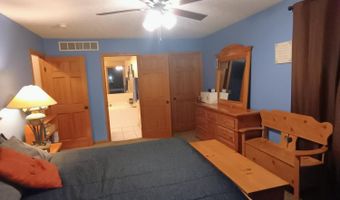 304 S Locust St, Arcanum, OH 45304