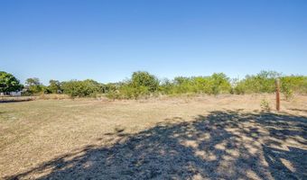 12325 Hudson Dr, Alvarado, TX 76009