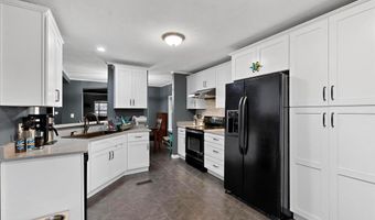 5925 Fm 2415, Alvarado, TX 76009