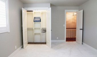 24 Shoemaker Dr, Batesville, AR 72501