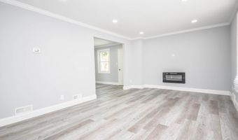 7009 ADELPHI Rd, Hyattsville, MD 20782