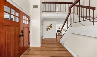 719 S Goldfinch Way, Anaheim, CA 92807