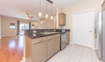 301 Scio Village Ct 262, Ann Arbor, MI 48103