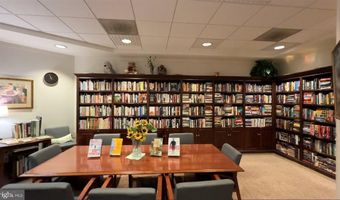 205 YOAKUM Pkwy 721, Alexandria, VA 22304