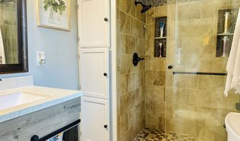 8249 Burn Ct, Indianapolis, IN 46217